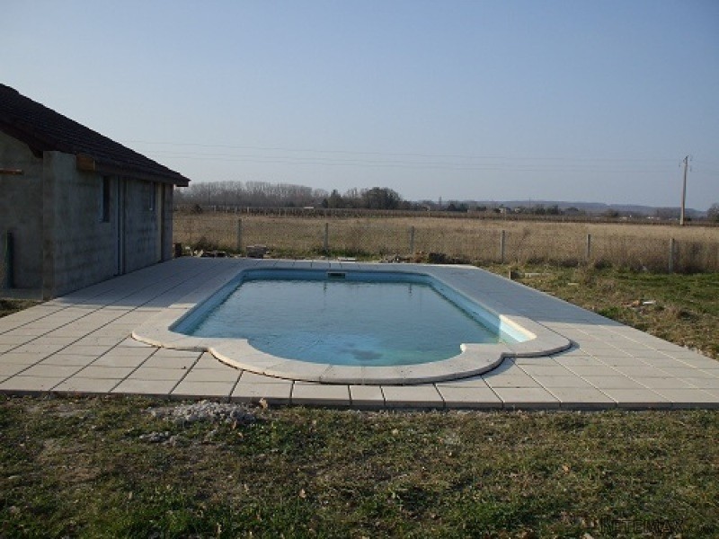 A Desirable Riverside Property For Sale.. - 2