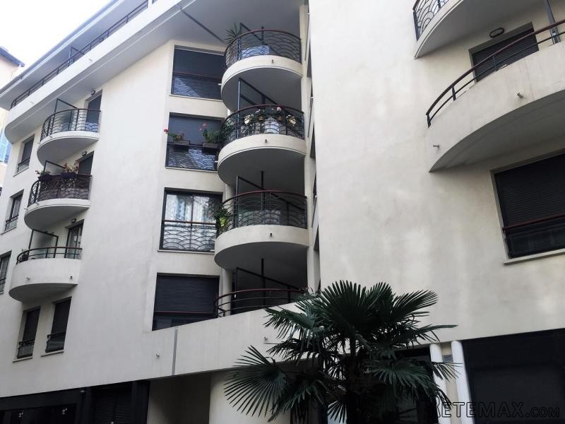 Great Location One-Bed In Nice Centre - 2