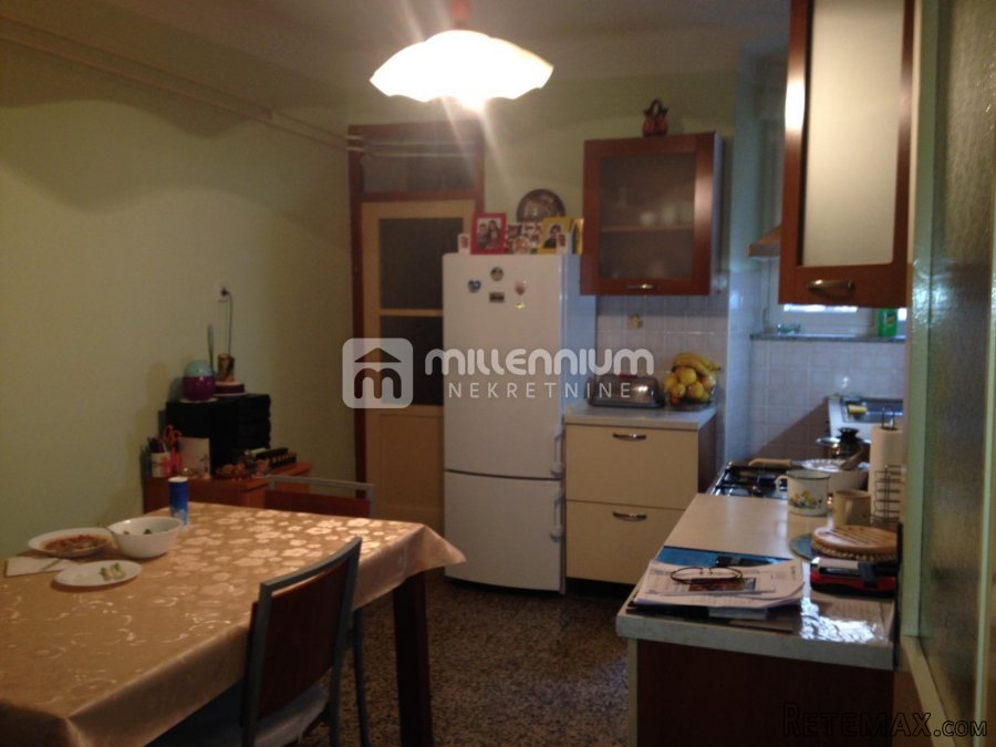 Rijeka, Centar, 110m2, 4-sobni stan s pogledom na more - 2