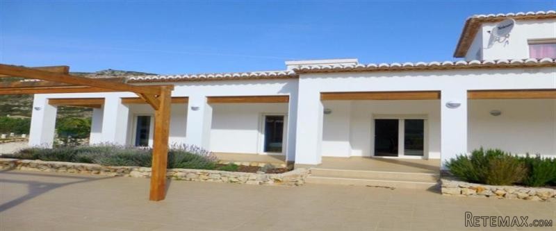 4 Bedrooms - Villa - Alicante - For Sale - 2