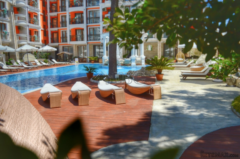 Apartments in Harmony Palace, 400 m.. - 2
