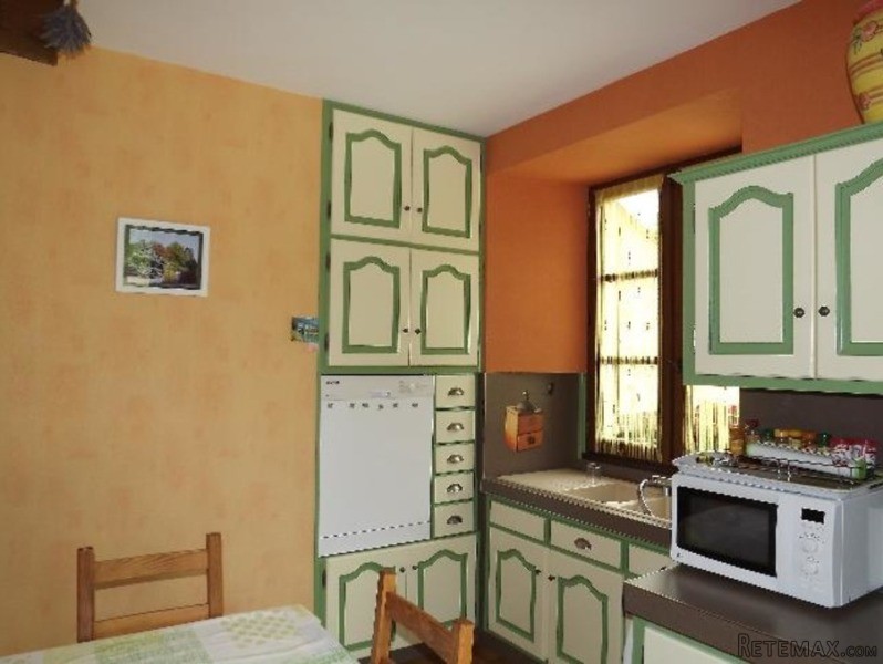 Riverside Property With Separate Garage.. - 2