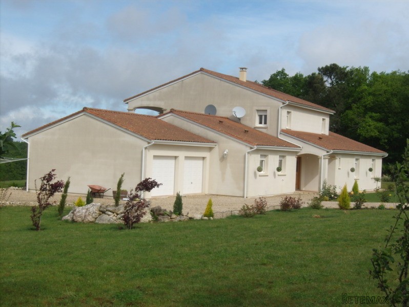 Maison Loubes Bernac
