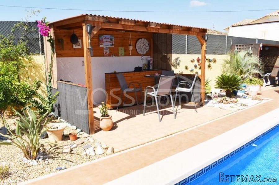 NEW & EXCLUSIVE LISTING TO VOSS HOMES - A beautifully.. - 11
