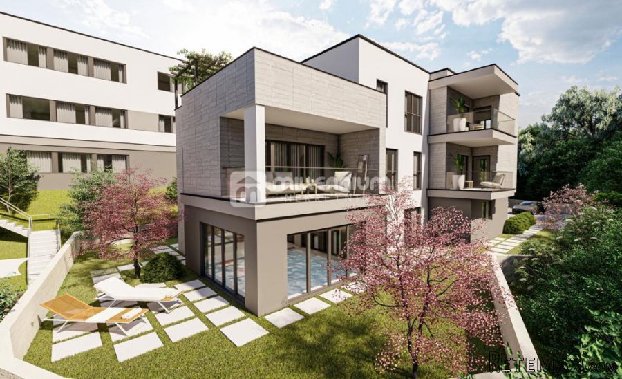 Pobri, 1.676m2, građevinsko zemljište s pristupnim putem