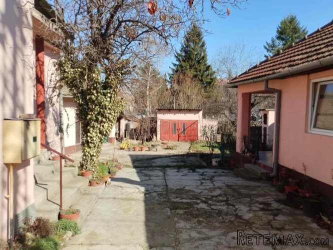 Prodajem kuću u Čereviću - 11