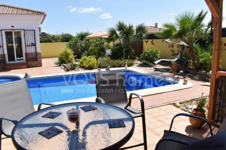 NEW & EXCLUSIVE LISTING TO VOSS HOMES - A beautifully.. - 12