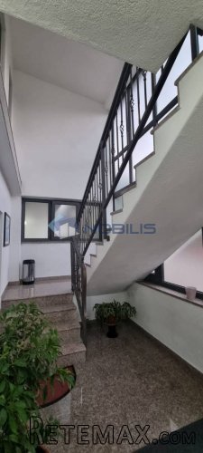 Ploče-Baćina, kuća 300m2 s dva odvojena stana podrumom i pa.. - 12