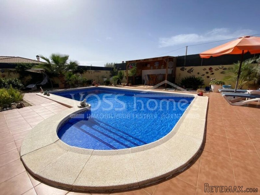 NEW & EXCLUSIVE LISTING TO VOSS HOMES - A beautifully.. - 13