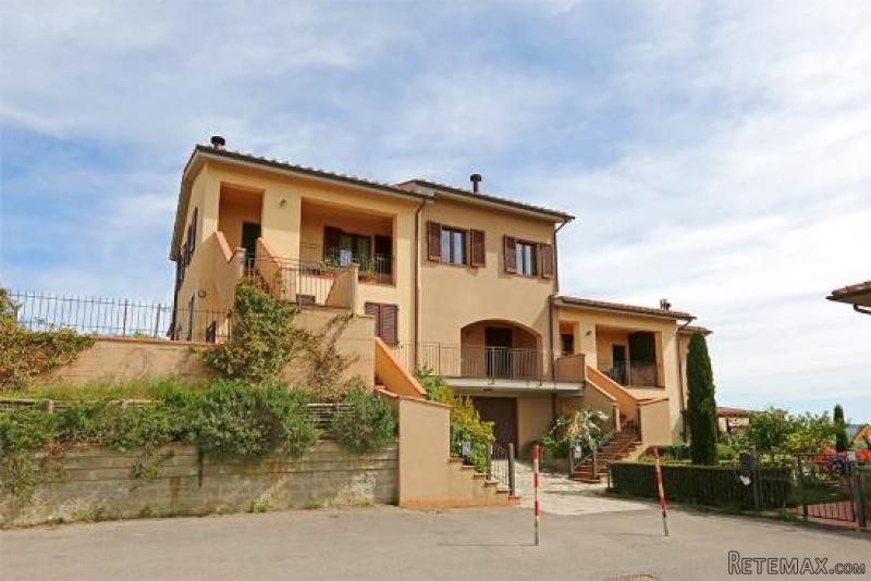 Apartment - Tuscany - For Sale - 2