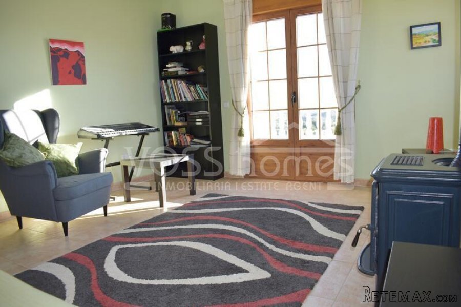 EXCLUSIVE TO VOSS HOMES - A Large, truly impressive 246m2.. - 14