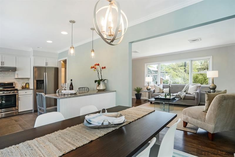4 bedroom House For Sale: 29 Holly.. - 2