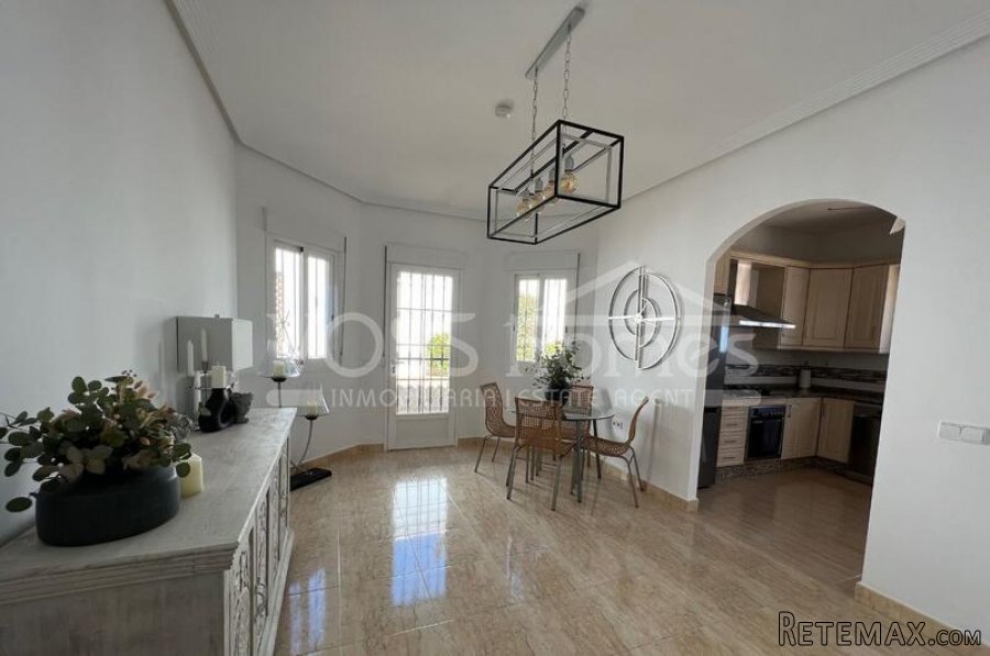 An absolutely stunning, top quality 3 bed 2 bath villa for.. - 15
