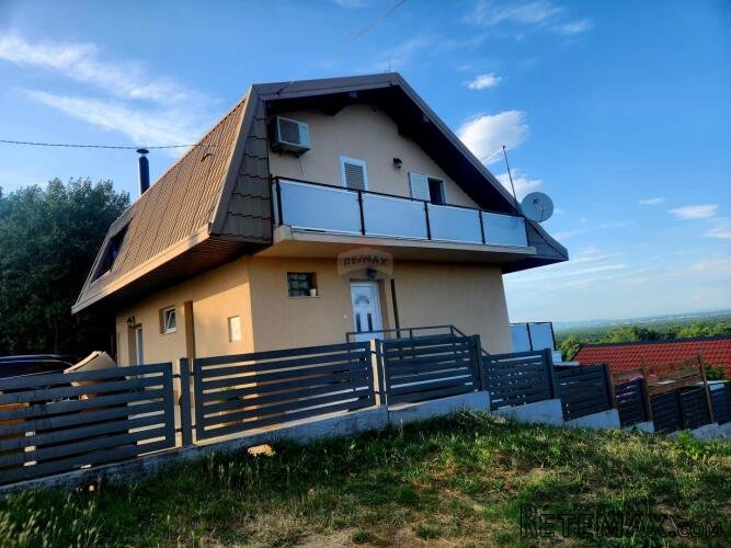 Velika Gorica, Šiljakovina, kuća 206 m2 s prekrasnim pogledo