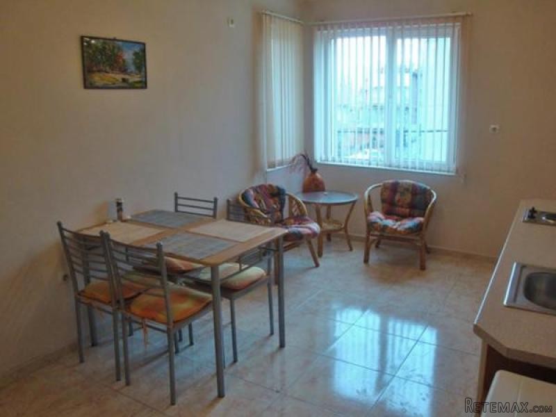 1-bedrooom apartment situated in..