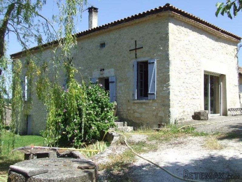 Situated In The Countryside Yet Only 10..