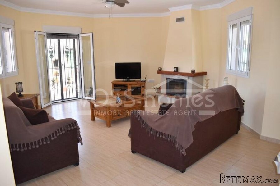 NEW & EXCLUSIVE TO VOSS HOMES - A larger than average, very.. - 18
