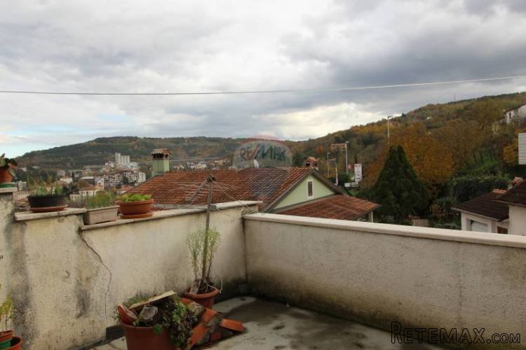 Kuća za adaptaciju u centru Pazina - 3