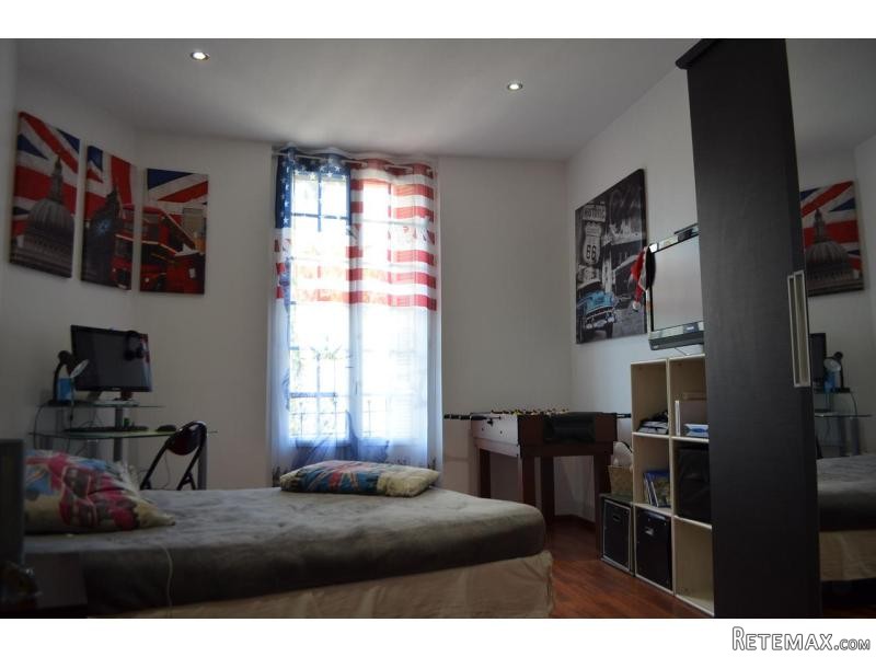 Excellent Value 3 Bed Behind Boulevard.. - 2