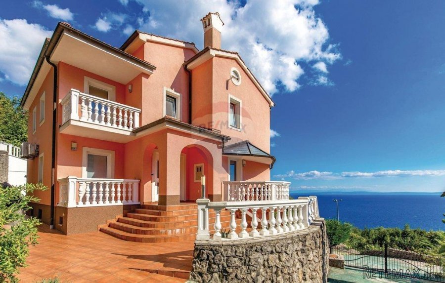 Opatija - klasična villa s okućnicom i bazenom - 2