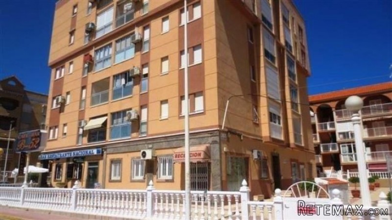 Ref. 10800, Apartment With Garage.. - 2