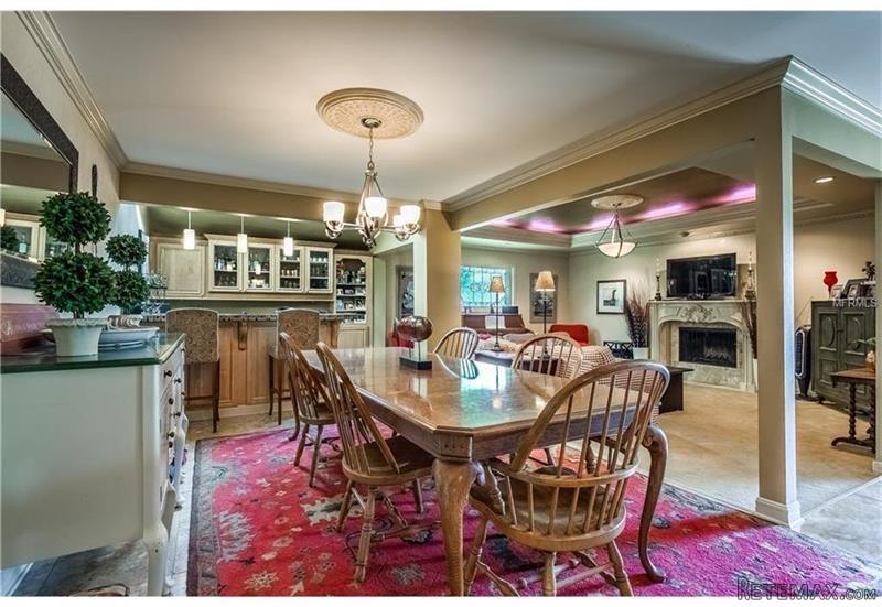 3 bedroom Property For Sale: 5817.. - 2