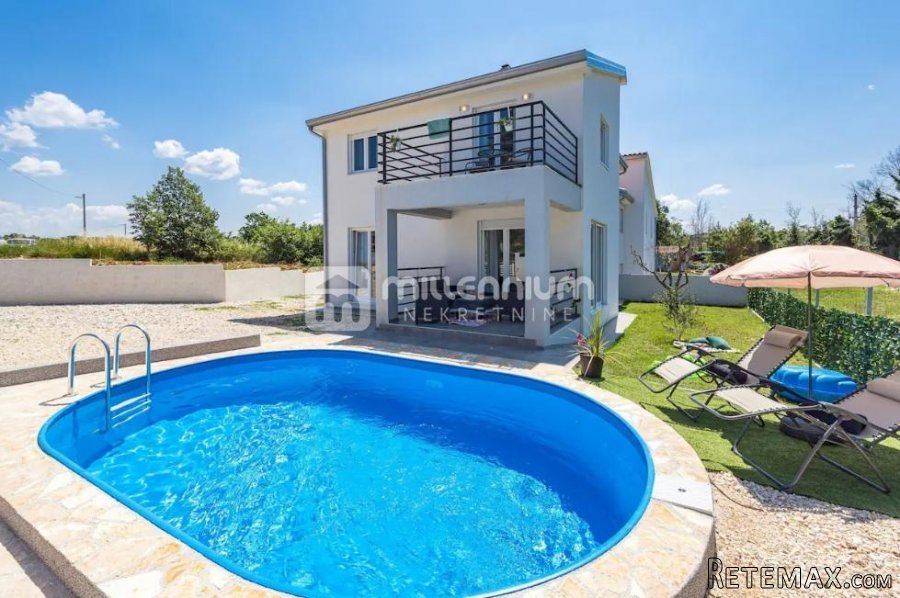 Istra, Poreč, kuća s bazenom, 170m2