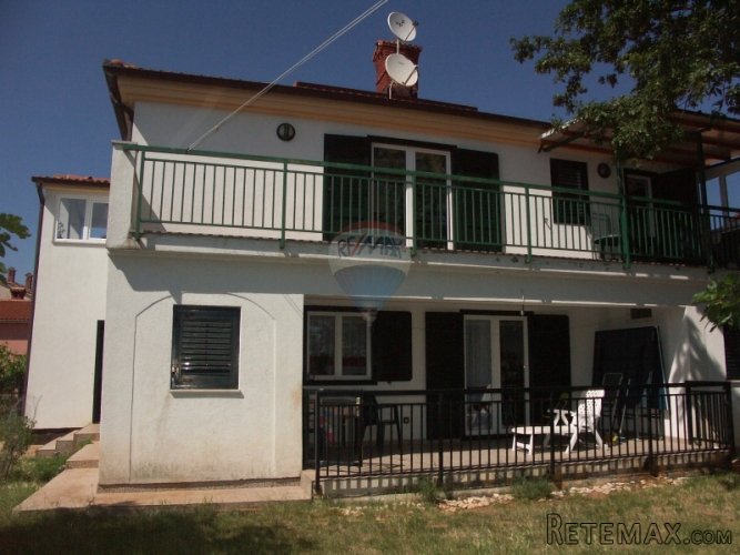 ŠIŠAN, KATNICA SA 2 STANA I POSLOVNA PROSTORA - 3