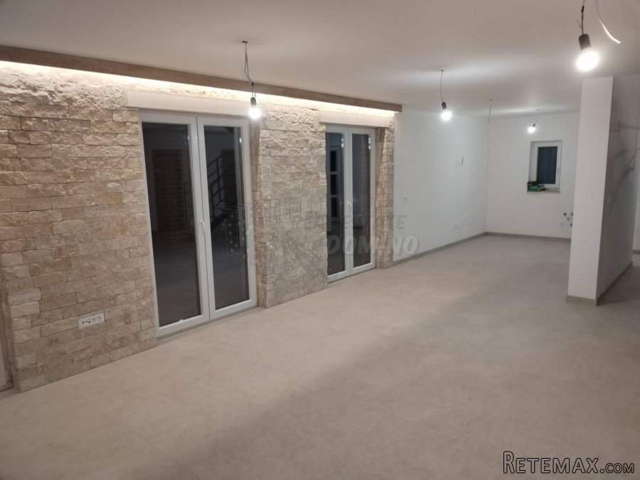 Šarmantna vila u okolici Malinske! - 6