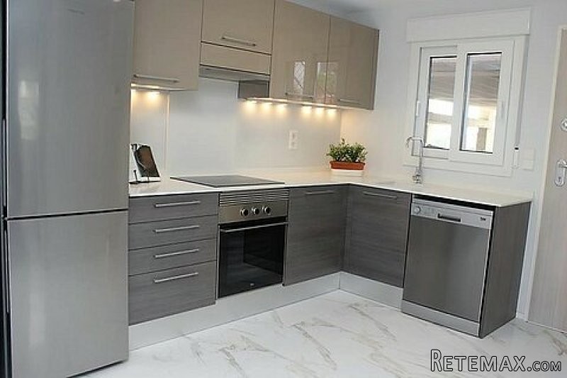 * 800 Metres to the Beach - 2 Bed 2.. - 2