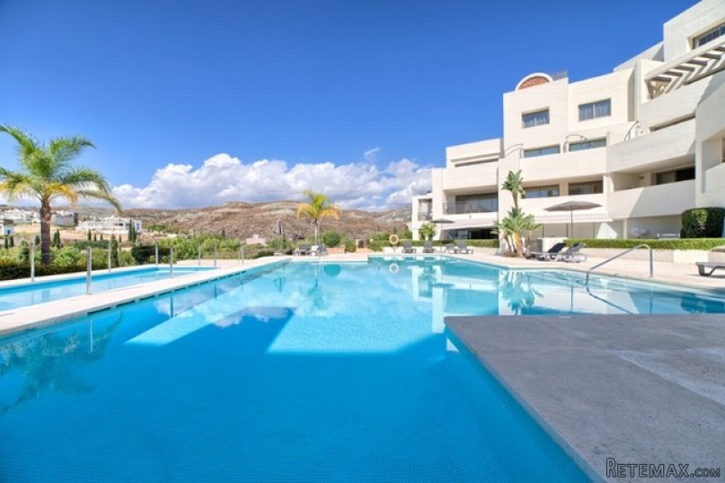 HM5O2754 - Apartment For sale in Los..