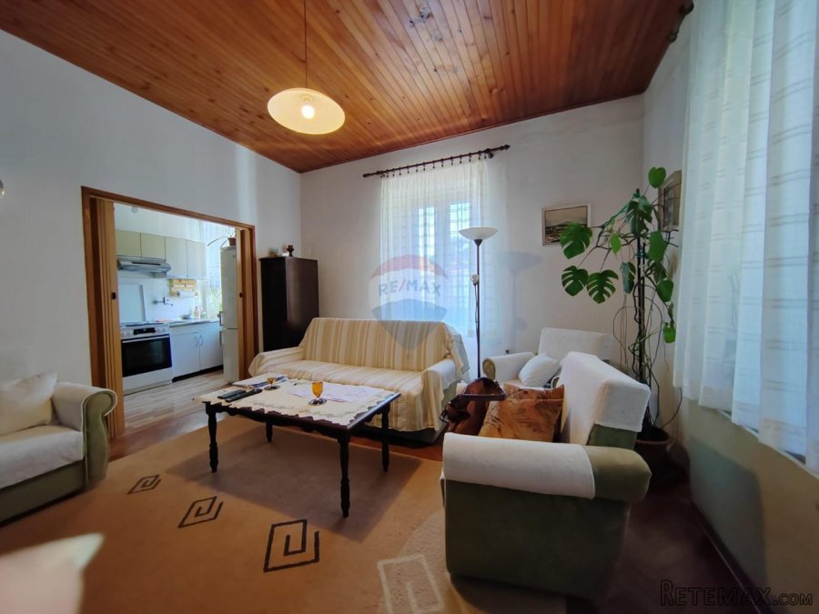 OTOK KRK,MALINSKA apartman sa vrtom na 70 metara do mora i p - 4