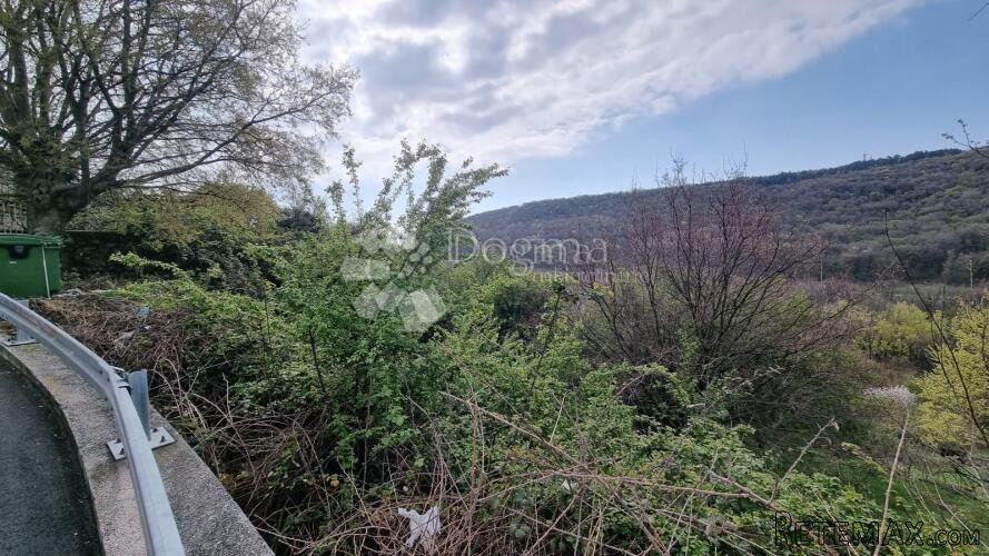 Veliko zemljište Draga