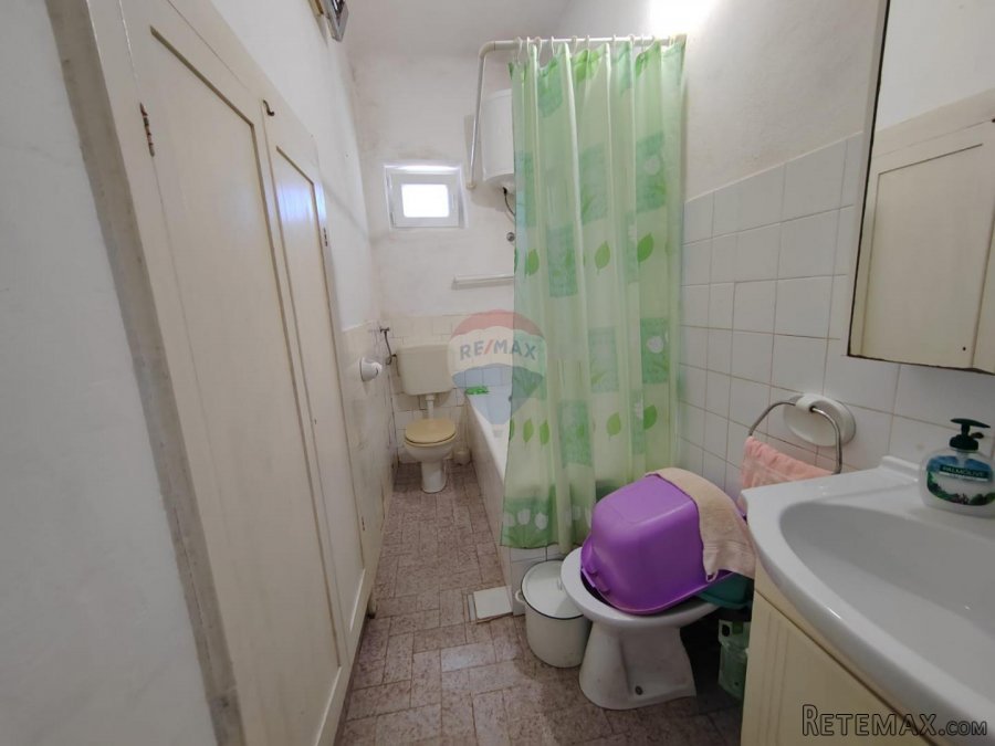 OTOK KRK,MALINSKA apartman sa vrtom na 70 metara do mora i p - 8