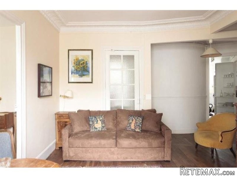 1 bedroom Property For Sale: 18th.. - 2