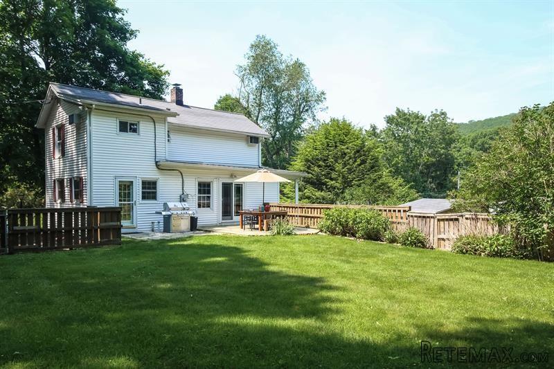 2 bedroom House For Sale: 10 Turk Hill.. - 2