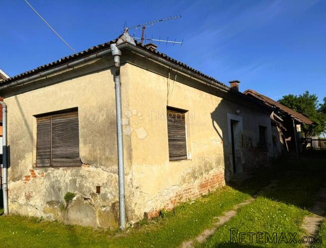 Kuća za rušenje – Sveti Juraj u Trnju