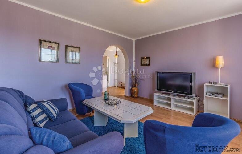 Najam stana površine 94 m2 Kaštanjer - 3