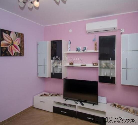 STUPIN ČELINE - ROGOZNICA - apartman 100 metara do mora - 3