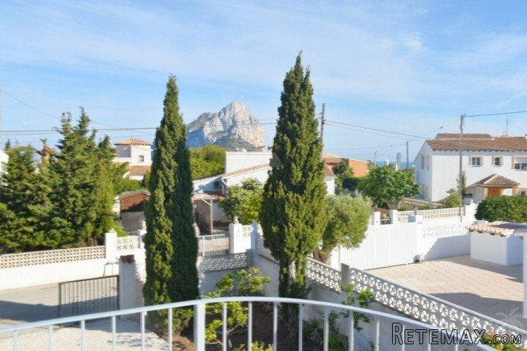 Villa with southeast orientation in Calpe, built on a 600.. - 3