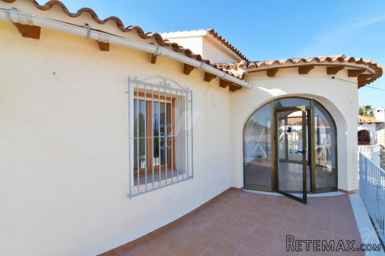 Villa with southeast orientation in Calpe, built on a 600.. - 4