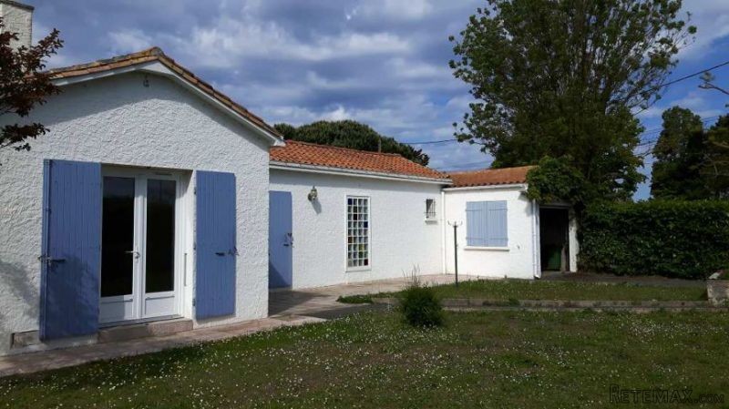 4 Bedroom House on Island - 2