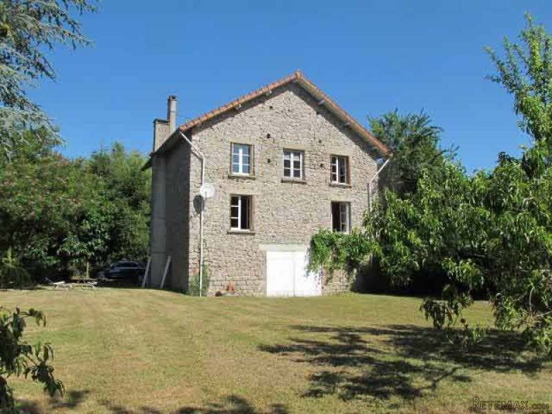 4-Bed Stone House With Basement In The.. - 2