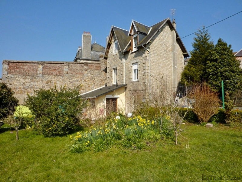 Stunning House in Great Town