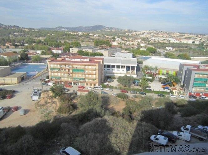 Atico de dos dormitorios en muy buen estado, con vistas a..