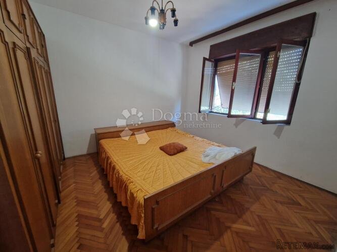RUBEŠI - NAJAM STANA - 3