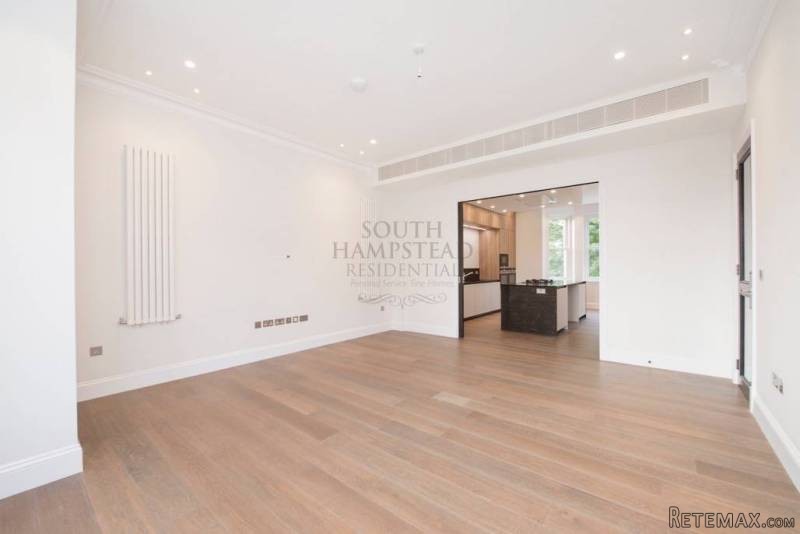 Flat 5, 9 Arkwright Road - 2