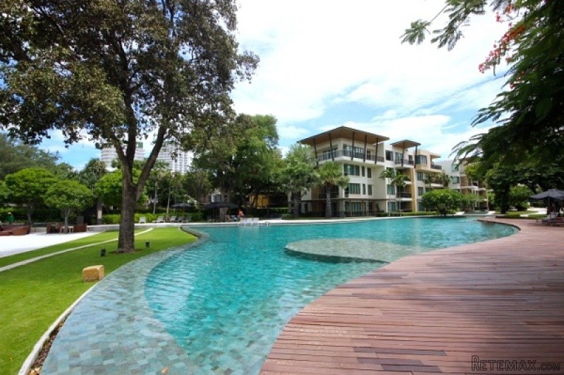 1 Bed Beachfront Condo At Baan San Suk..
