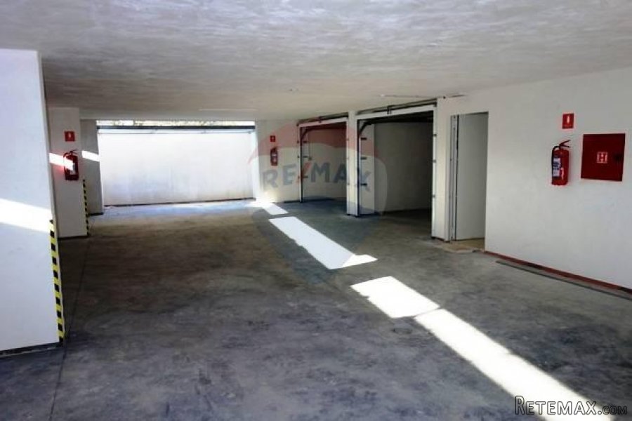 KVALITETAN PENTHOUSE U ROVINJU - BLIZINA PLAŽE - 9