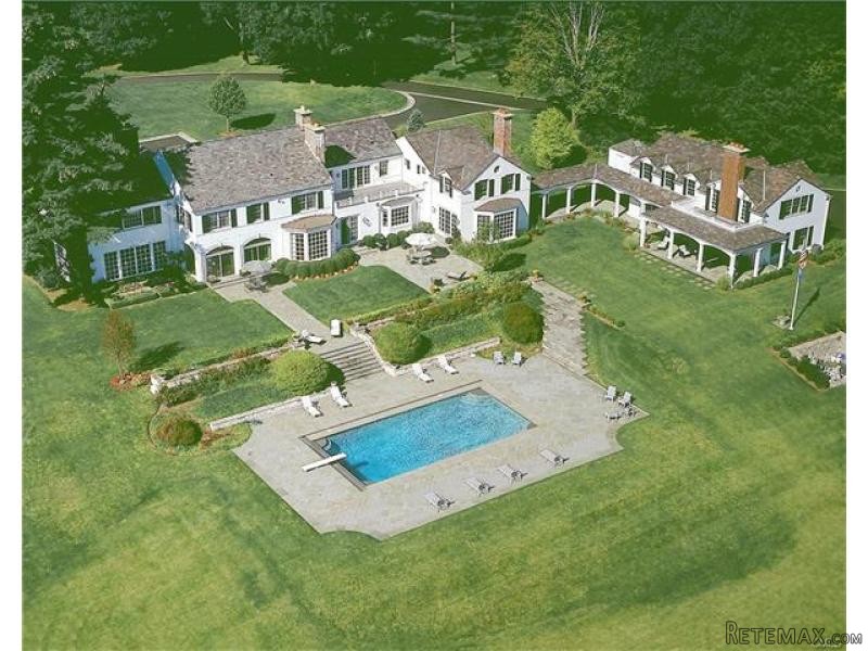 7 bedroom House For Sale: 141 BRISCOE..